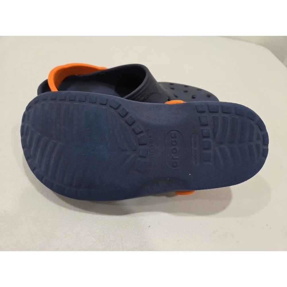 CROCS product pair